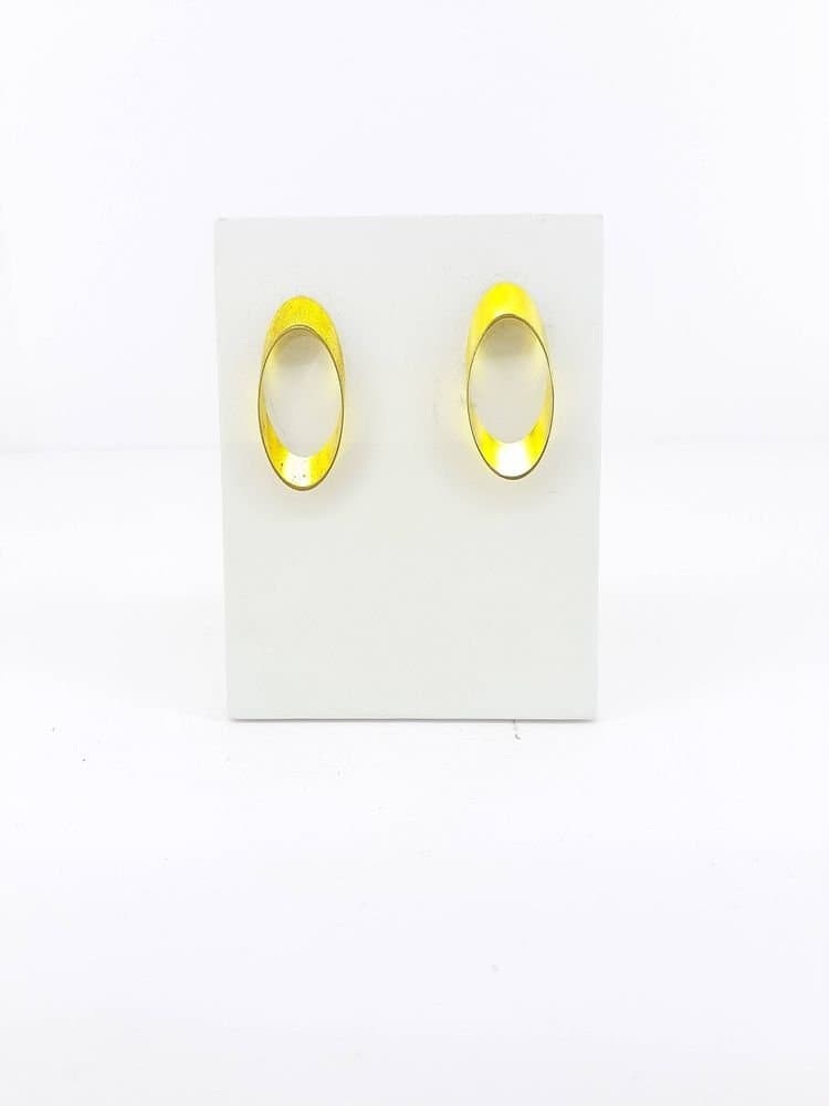 Brinco Oval Vasado  Pequeno