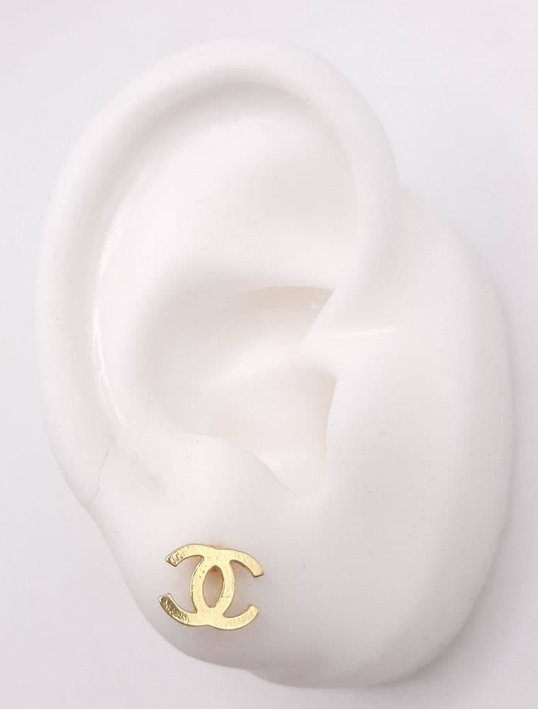 Brinco Chanel Liso M.