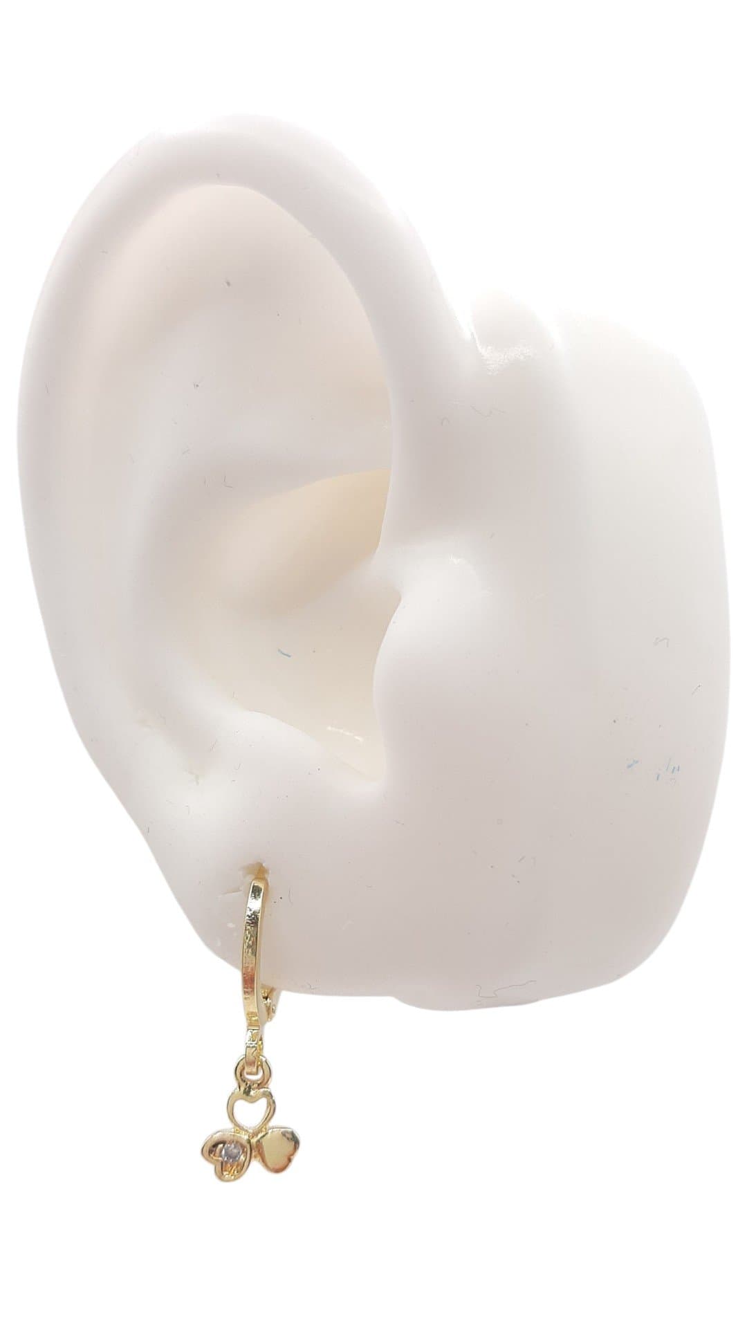 Brinco Argolinha Click Com 3 Coraçãozinhos miniatura 2