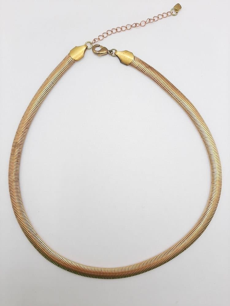 Chocker Snake
