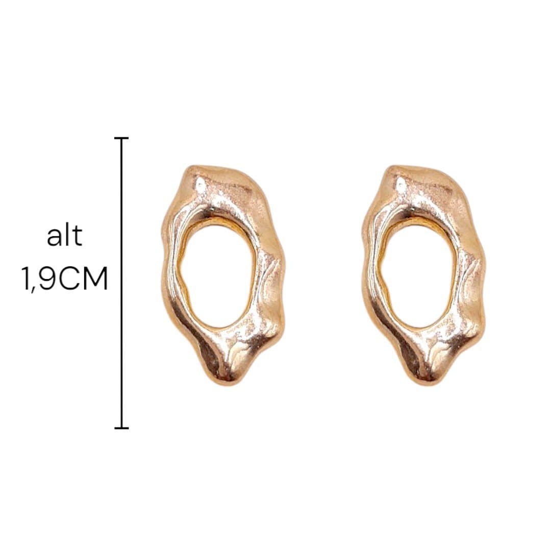 Brinco Oval Com Borda Amassada