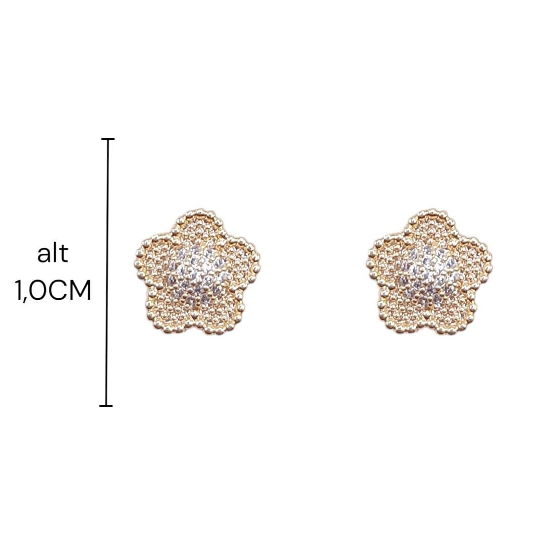 Brinco Flor Miolo Cravejado
