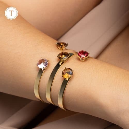 Bracelete Liso Com 1 Pedra No Centro