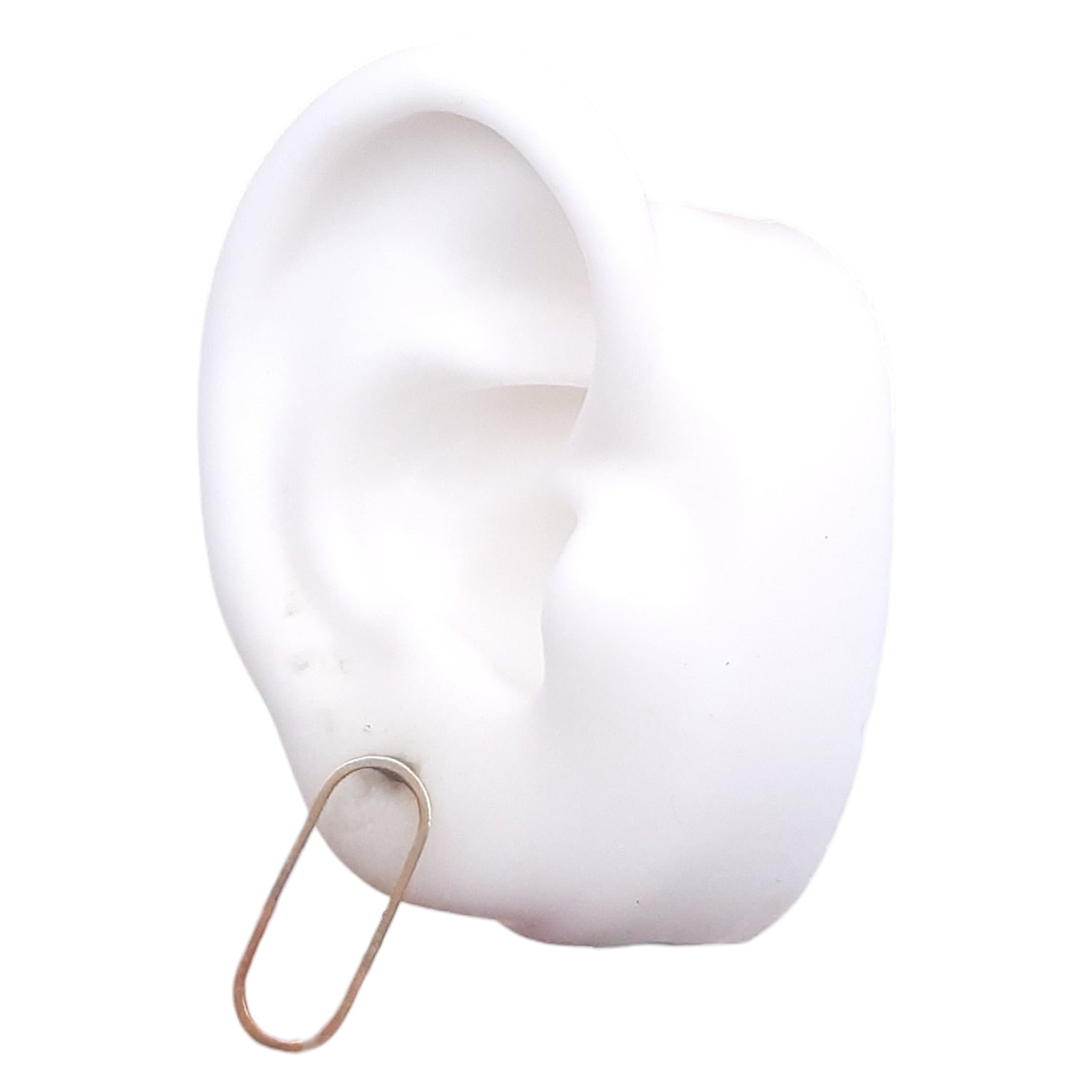 Brinco Elo Oval Vazado Liso miniatura 2