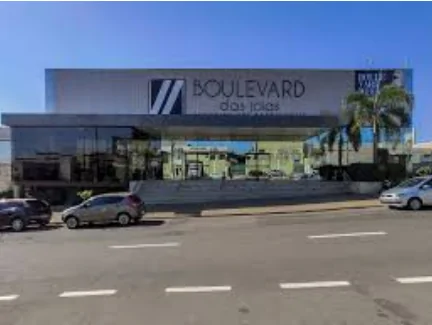 BOULEVARD